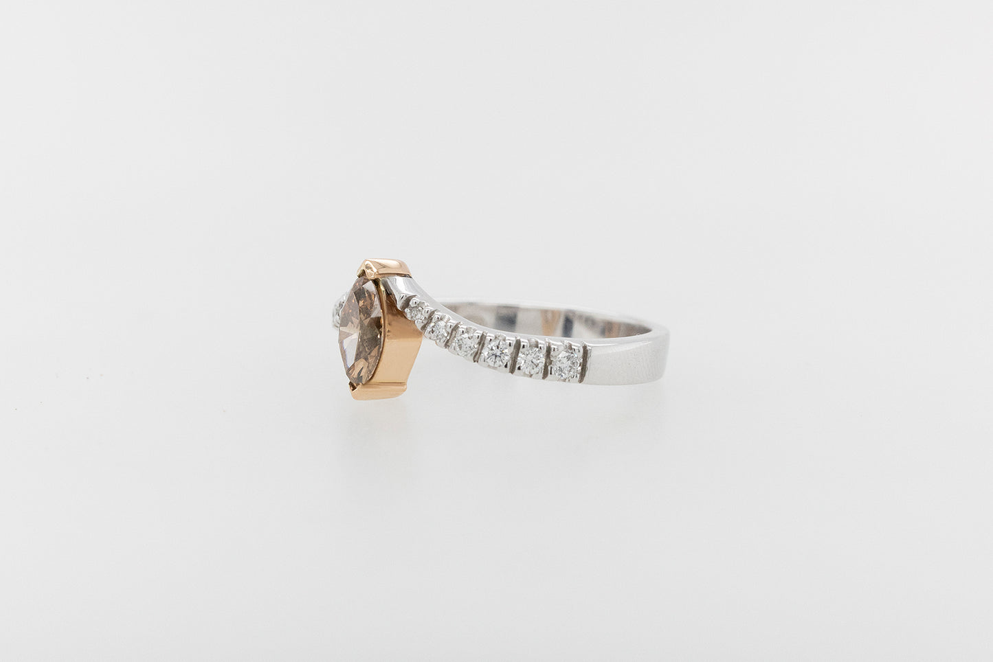 Engagement Ring with Marquise Champagne V
