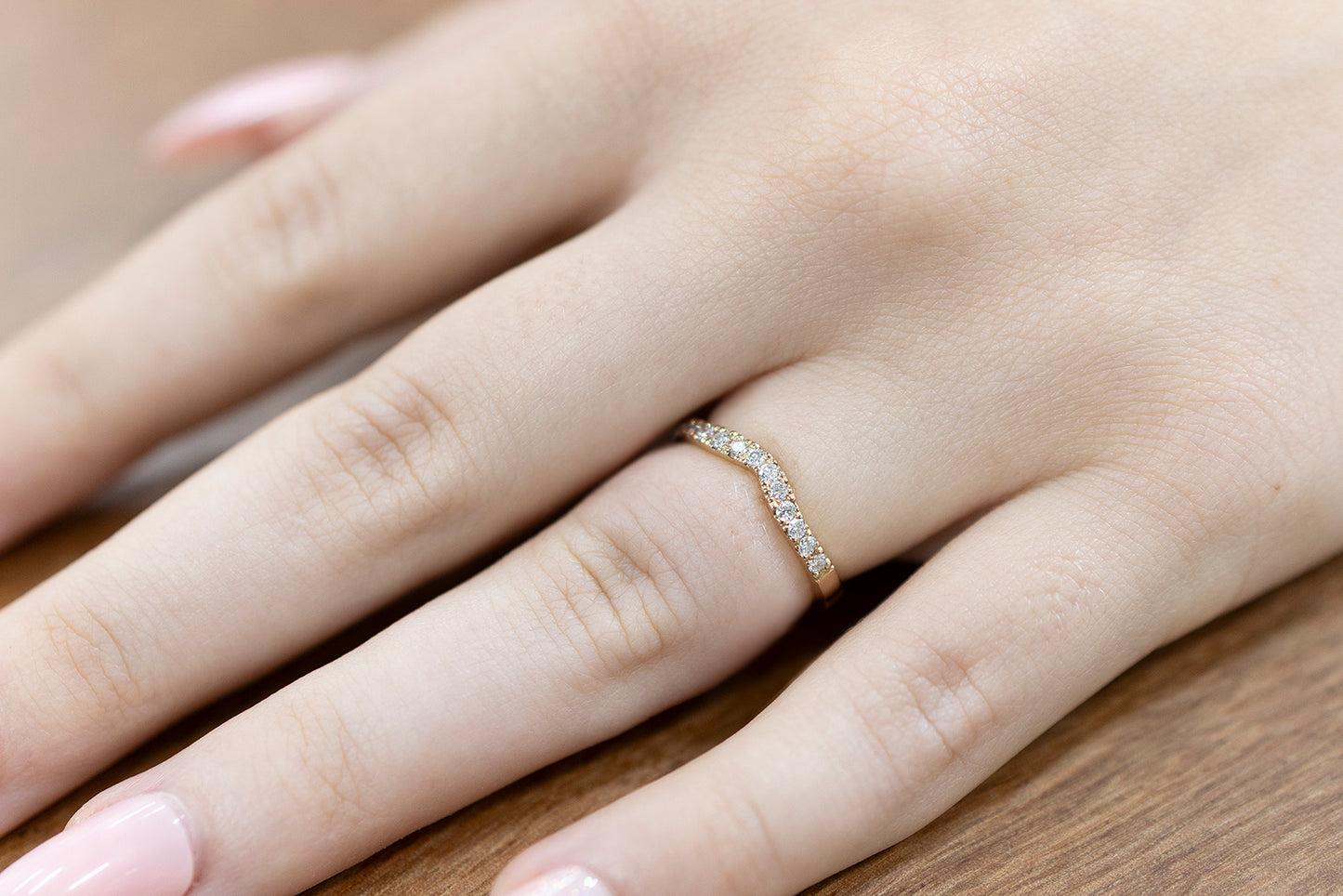 Wedding Ring Contour Diamonds