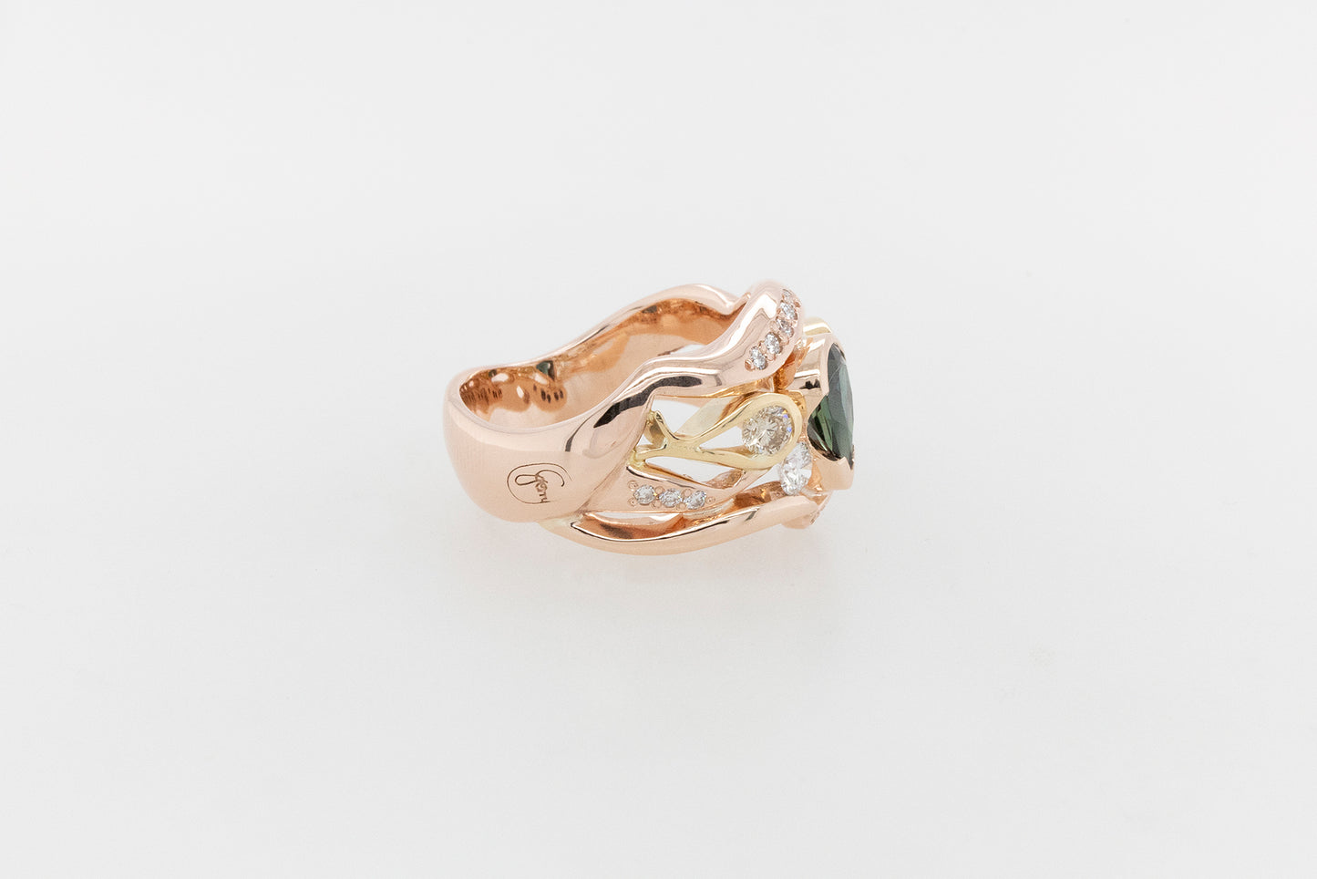 Australian Sapphire, Champagne & White Diamond Ring