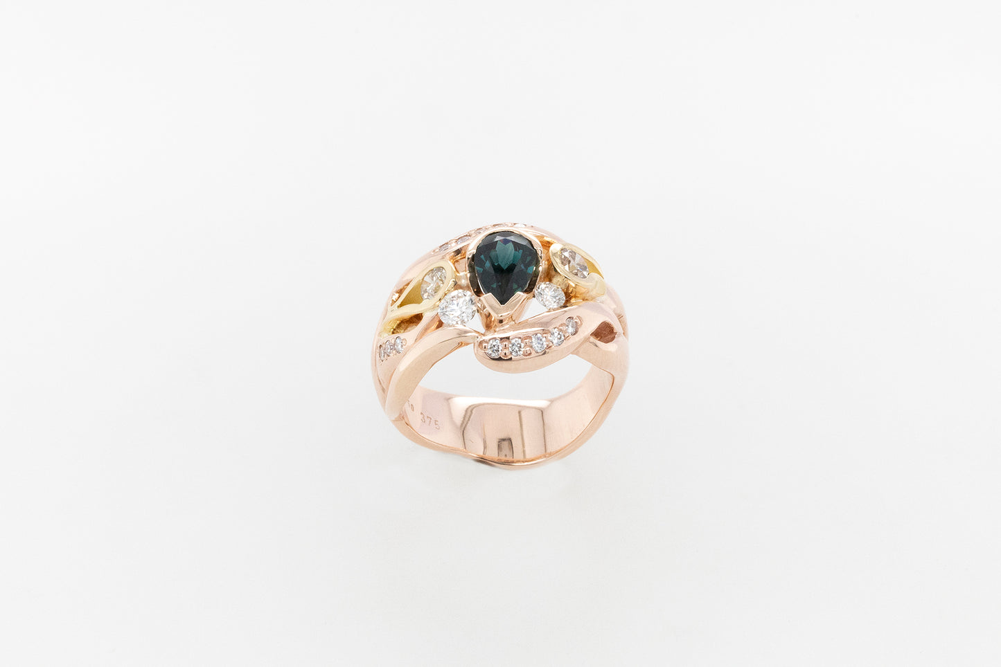 Australian Sapphire, Champagne & White Diamond Ring