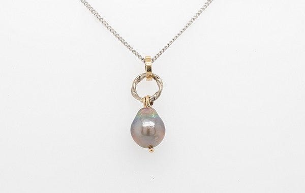 Pearl Pendant Twist 9W & 9Y