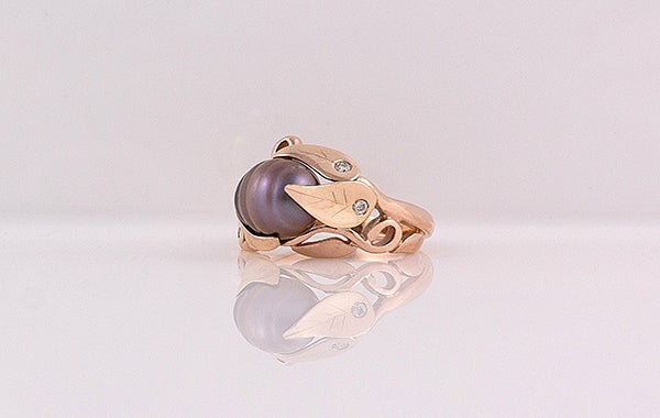 Grapevine Pearl & Diamond Ring