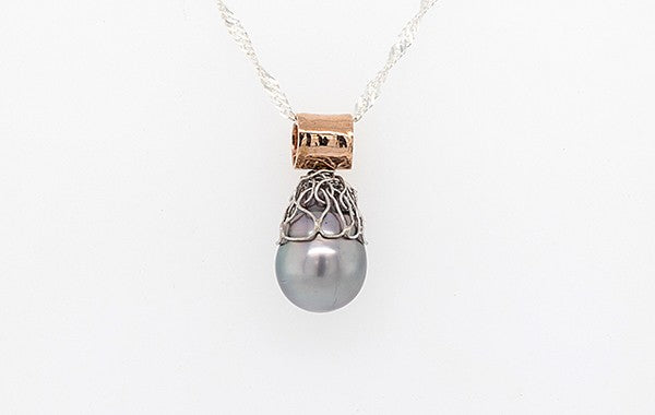 Pearl Pendant with French Knitting, Embossed Bale