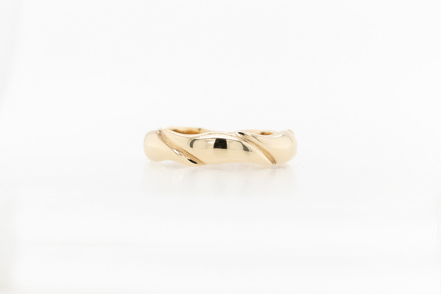 Gents Wedding Ring 9Y 6.27g