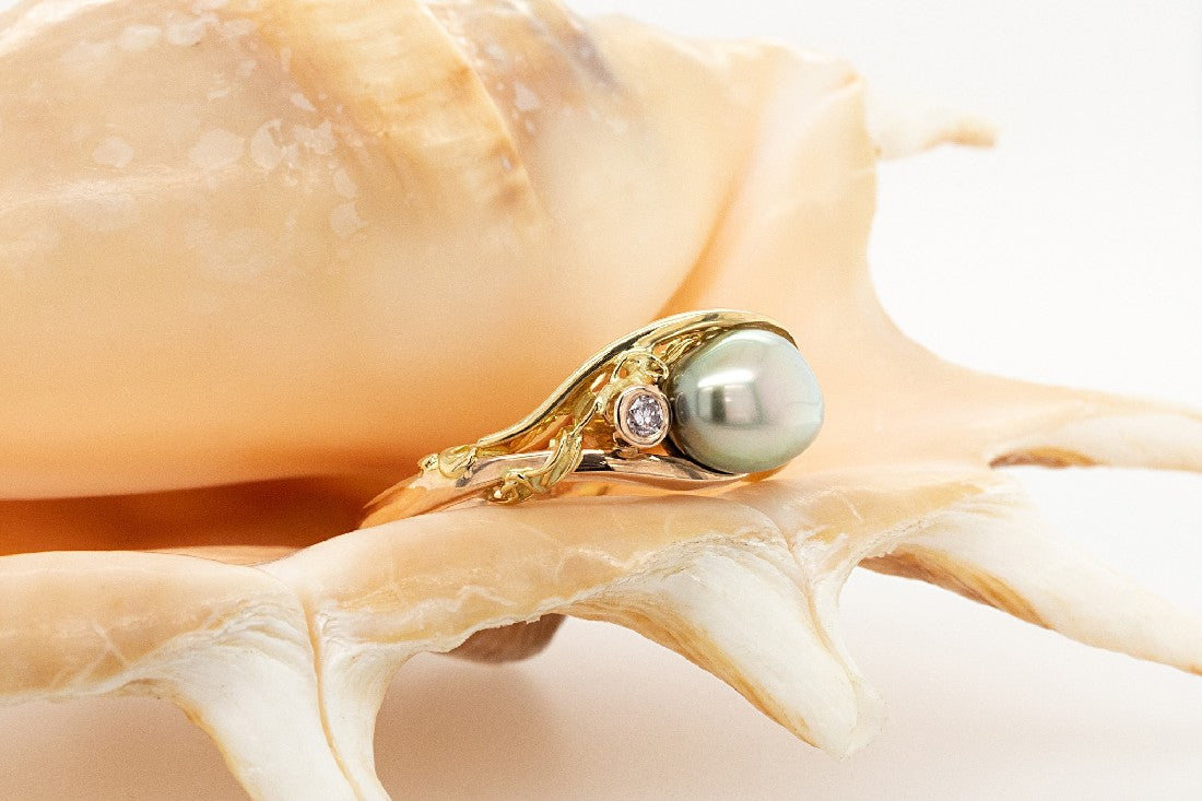 French Knitted Abrolhos Keshi Pink Dia Ring 18R/Y