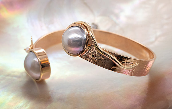 Geraldton Wax Mabe Embossed Cuff