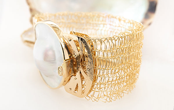 French Knitted Mabe Box-Clasp Bracelet