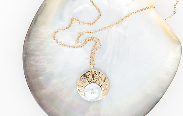 Mabe Embossed Pendant