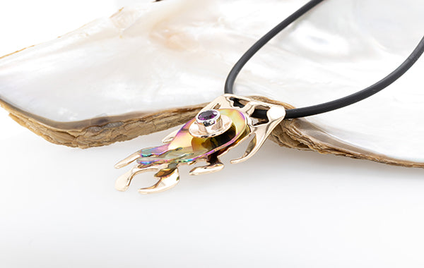 Titanium Seaweed Rhodolite Garnet Pendant