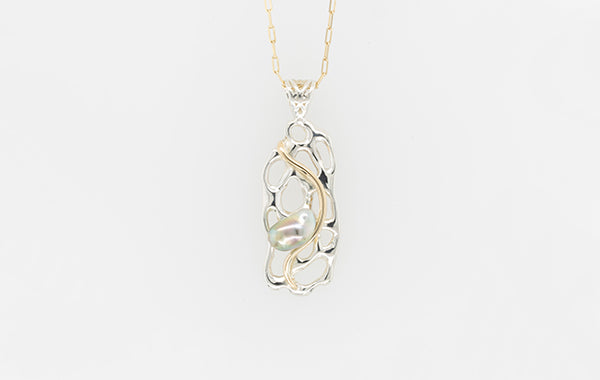 Coral Keshi Pearl Pendant 2