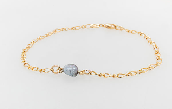 Keshi Pearl Figaro Bracelet 19cm