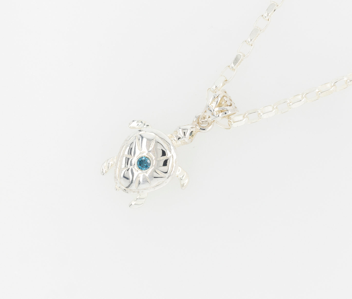 Turtle Small Diamond Pendant