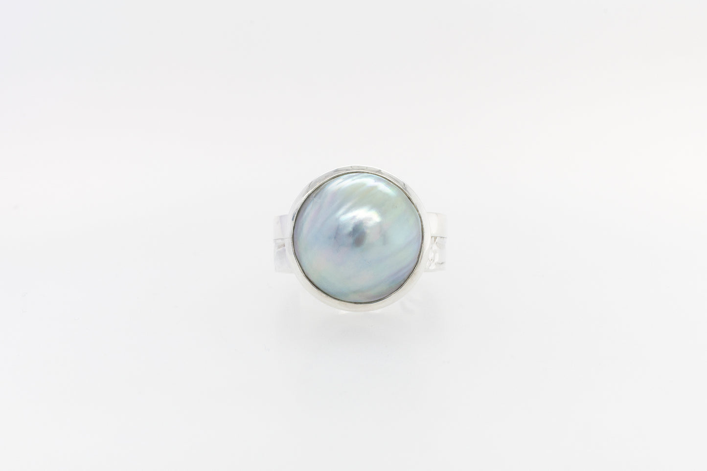 Mabe Ring Half Embossed