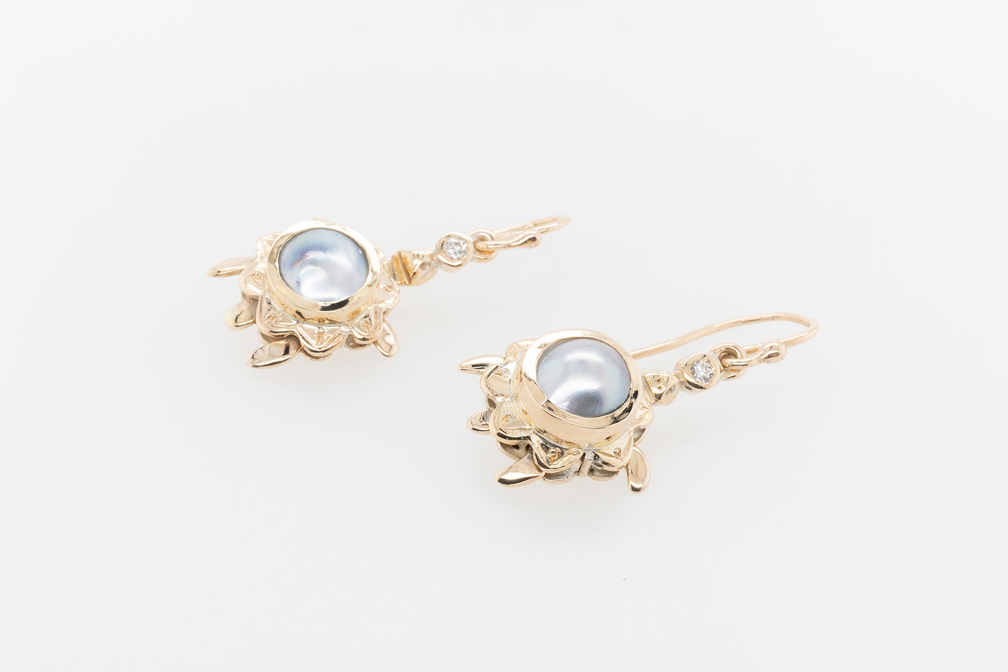 Turtle (Articulated) Mabe Diamond Earrings