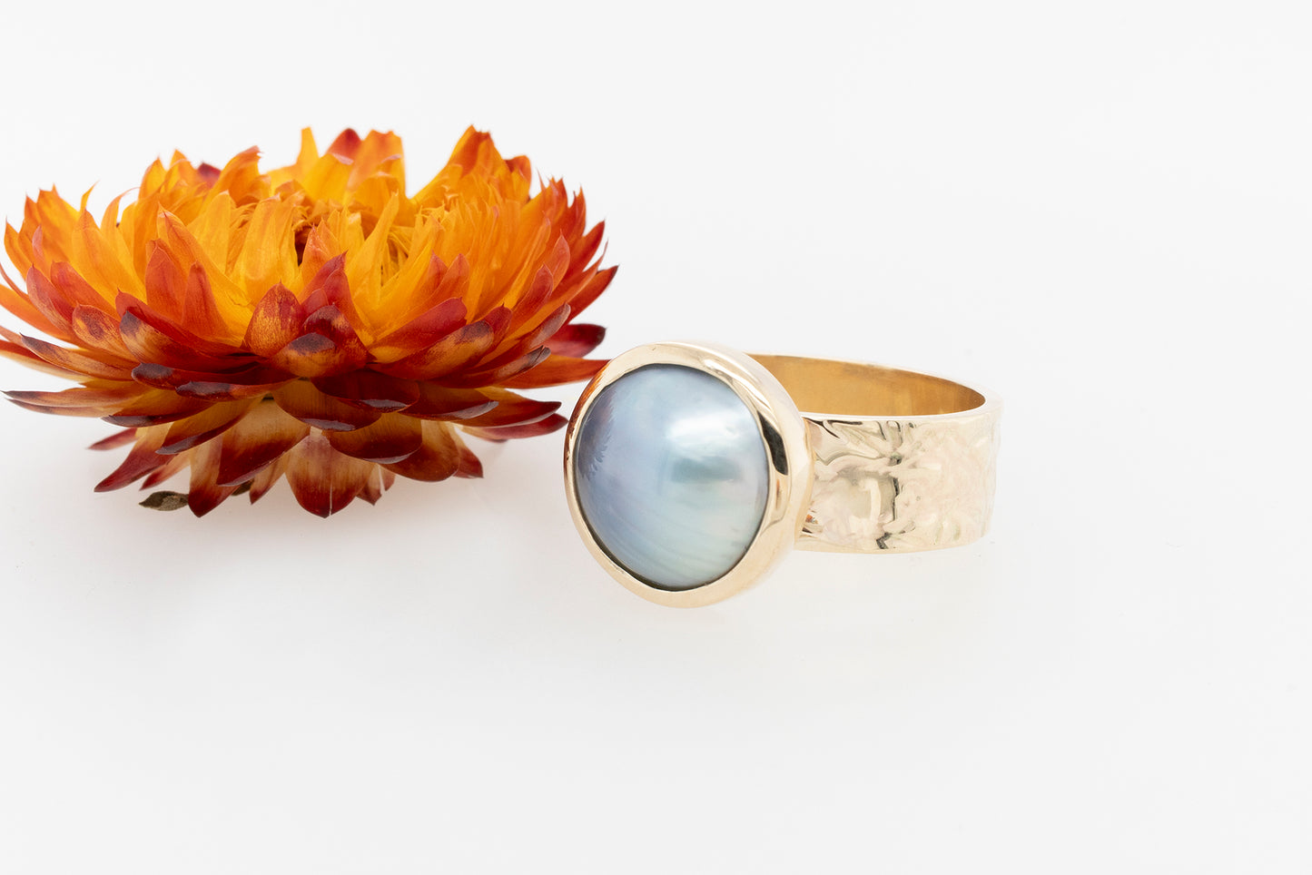 Abrolhos Island Mabe Embossed Ring