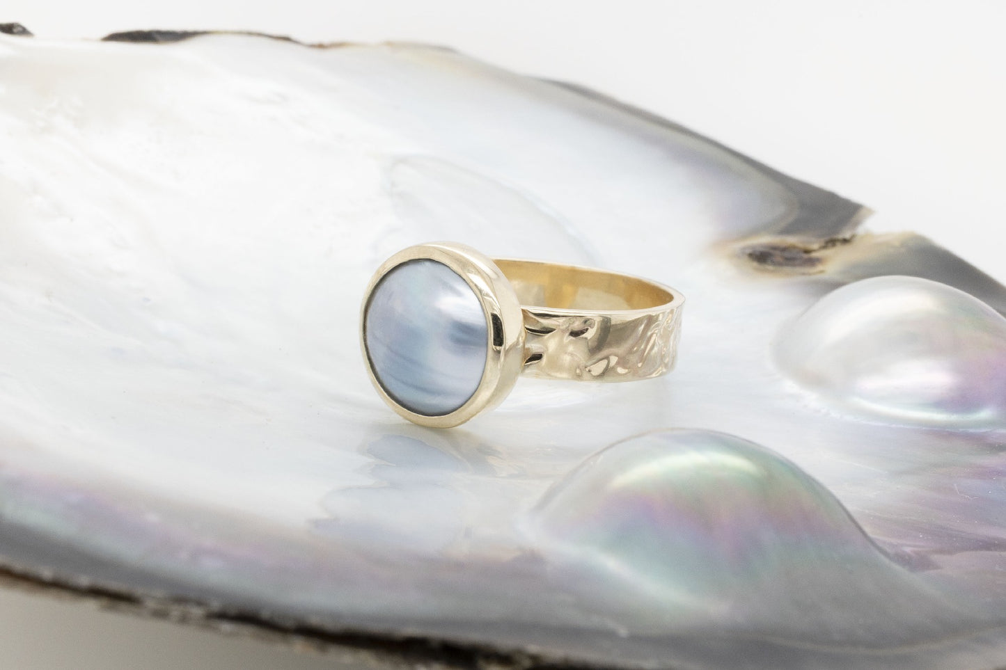 Embossed Mabe Ring Blue and Gold