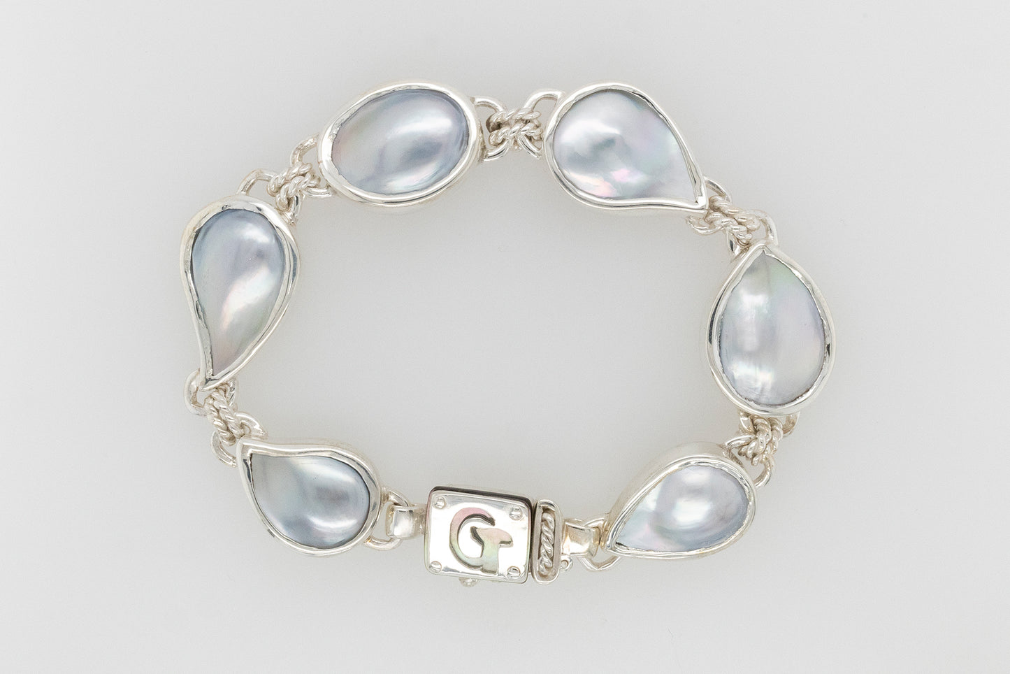 Mabe Bezel Chunky Bracelet