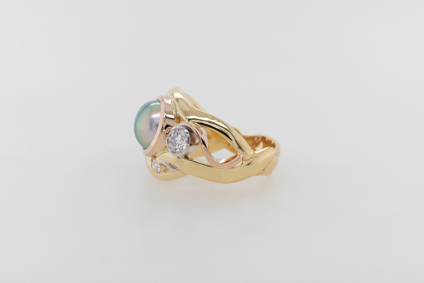 Rainbow Pearl Ring with Pink & White Diamonds