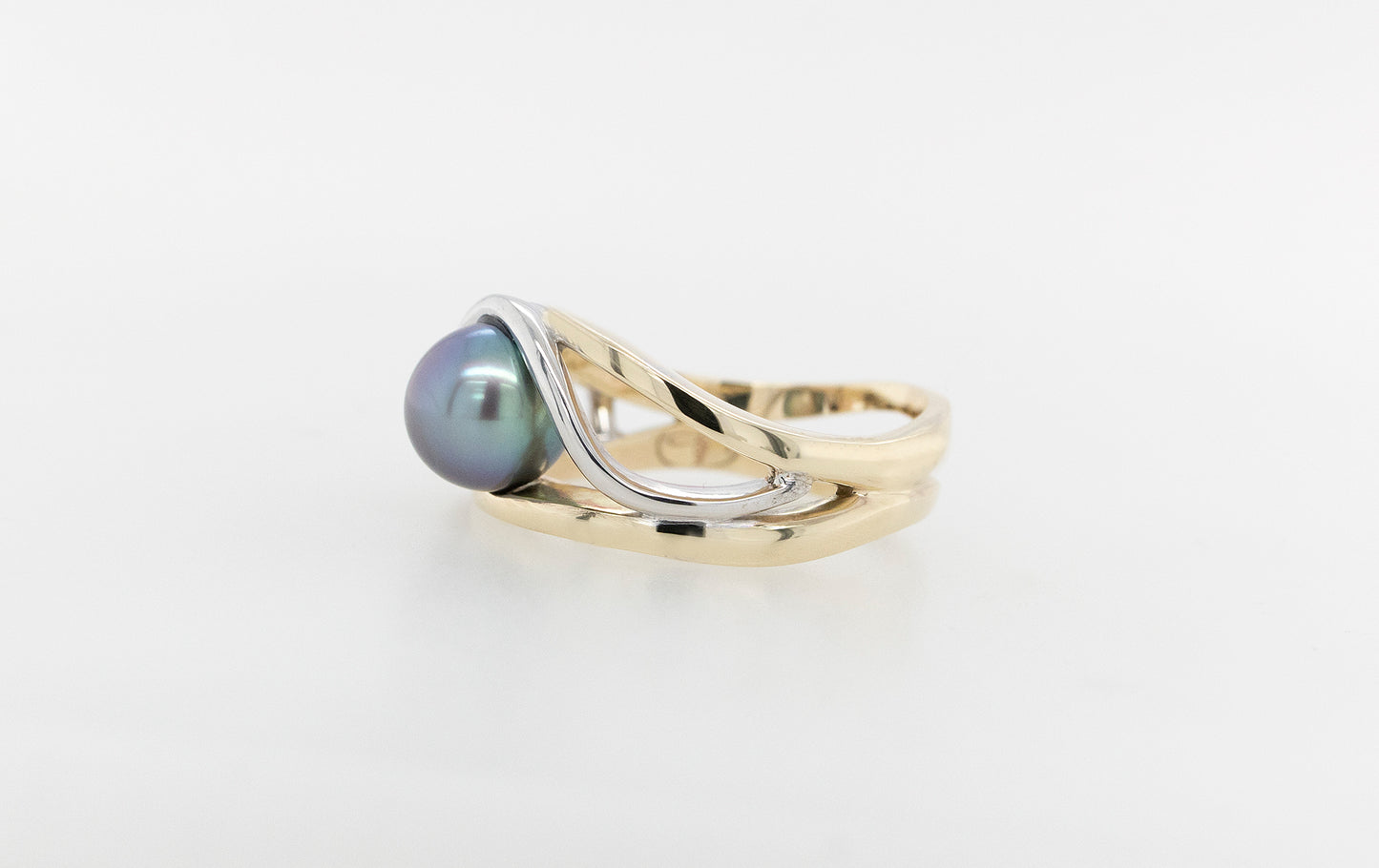 Pearl Swirl Diamond Ring