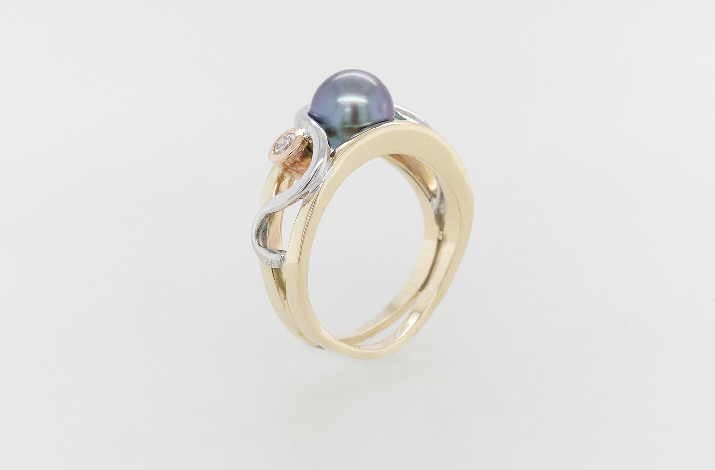 Pearl Swirl Diamond Ring