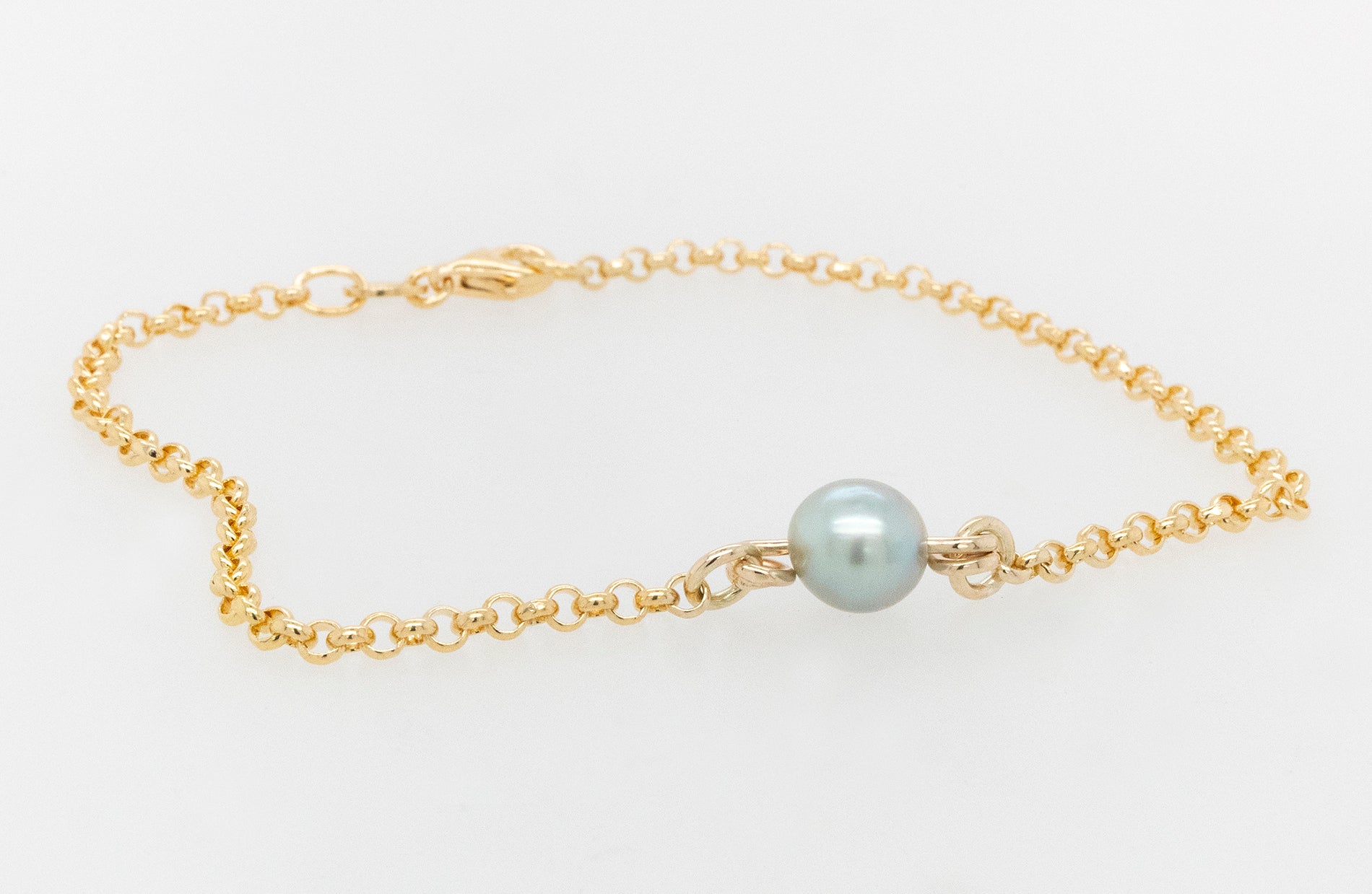 Natural Akoya Pearl Bracelet