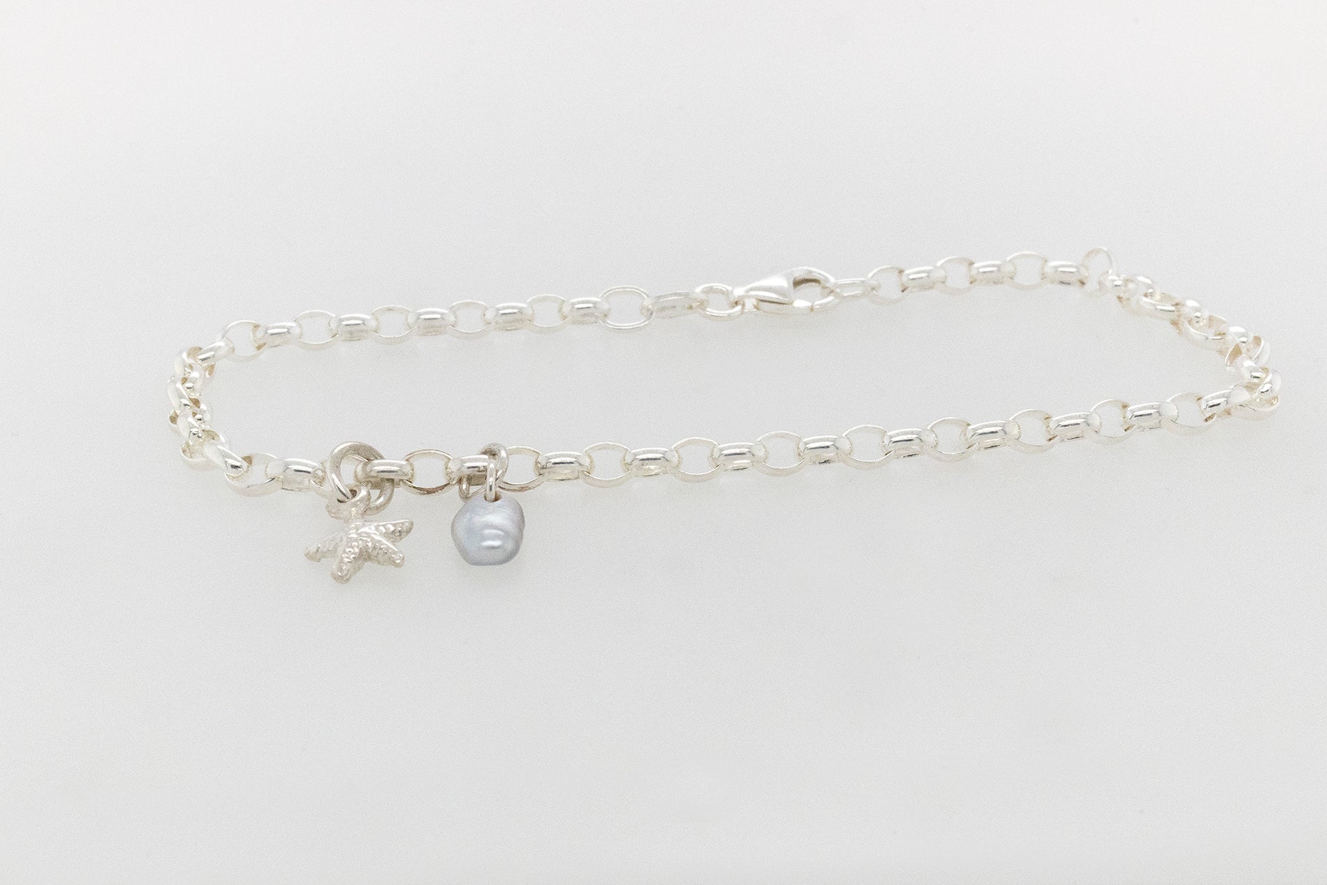 Keshi pearl Bracelet with Starfish Charm