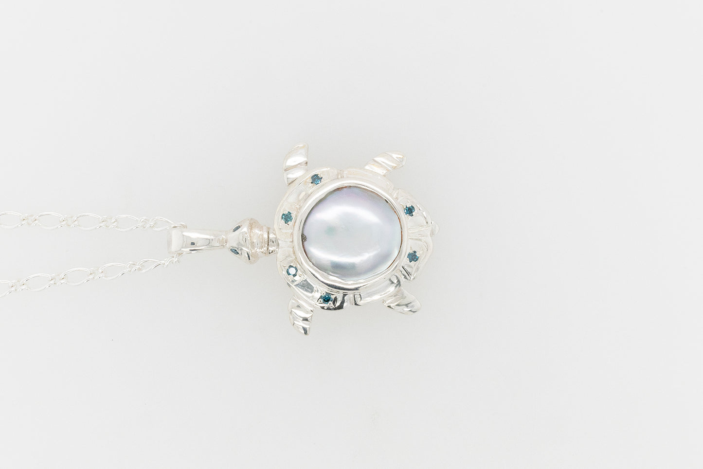 Abrolhos Islands Mabe Pearl Trutle Pendant