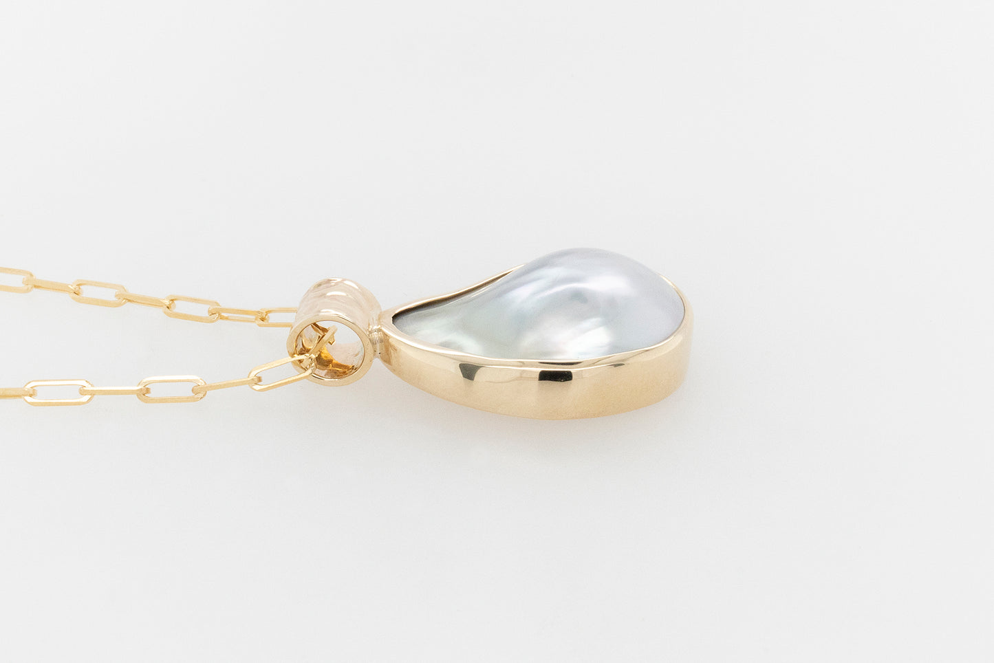 Abrolhos Pearl Mabe Pendant