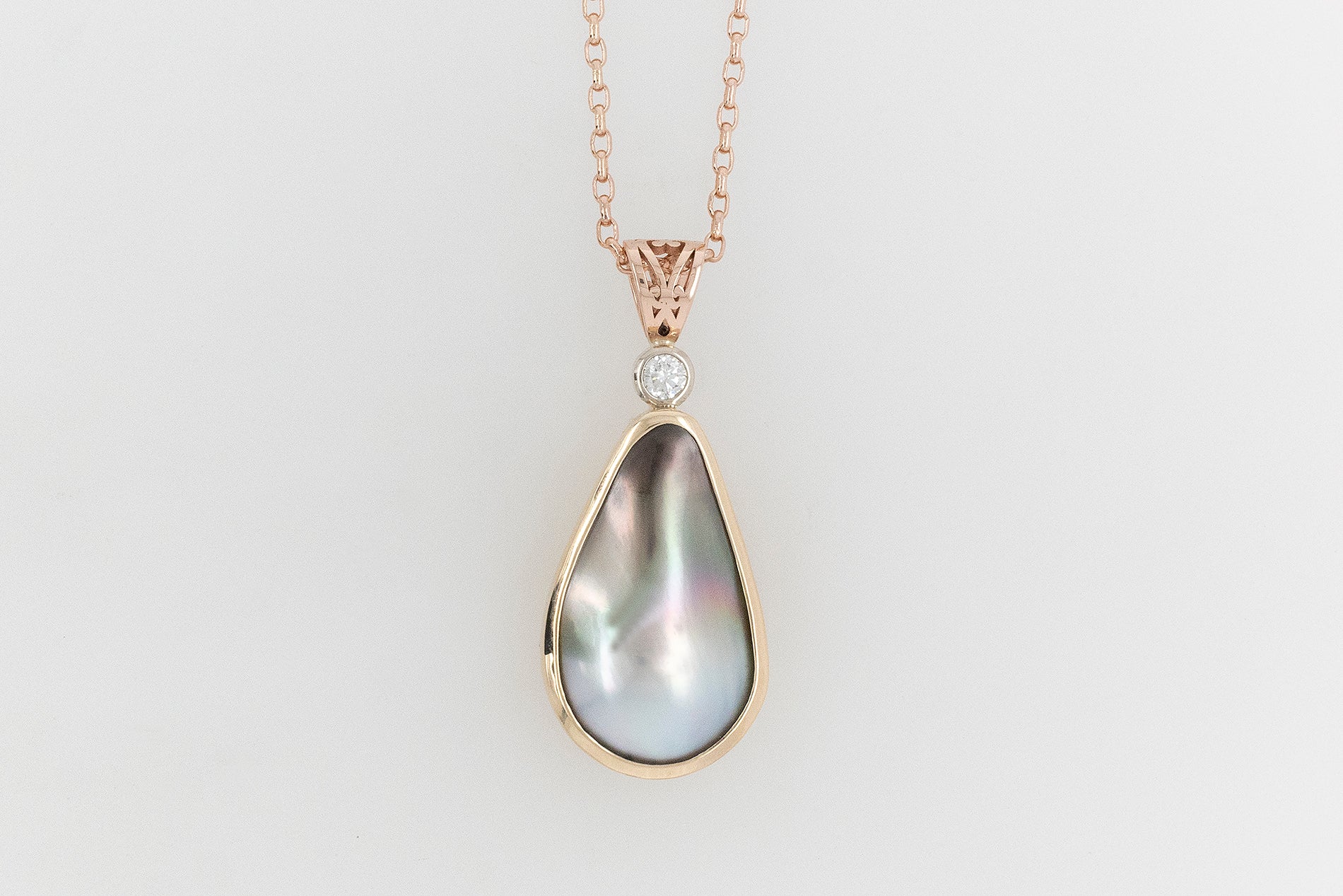 Diamond Mabe Pearl Pendant