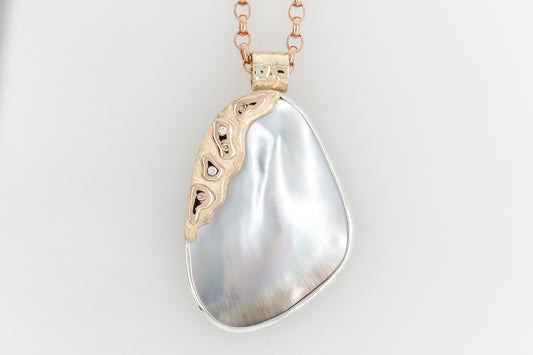 Diamond Mabe Pearl Pendant