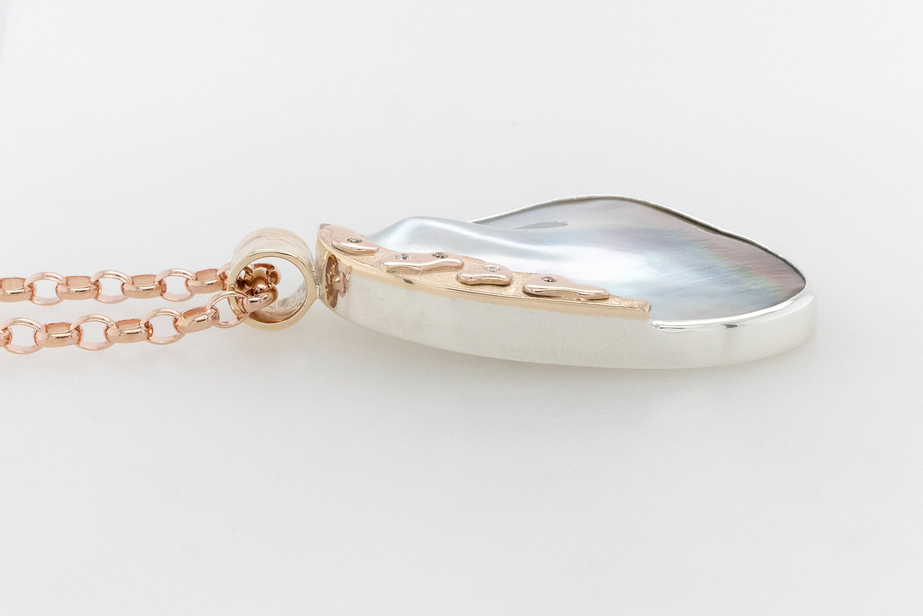 Diamond Mabe Pearl Pendant