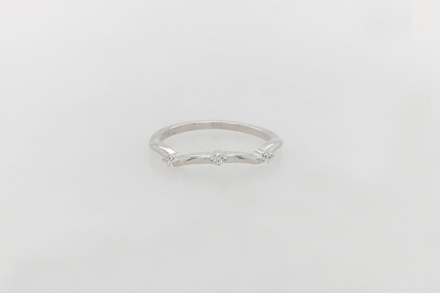 Wedding Ring White Gold 3 Diamonds