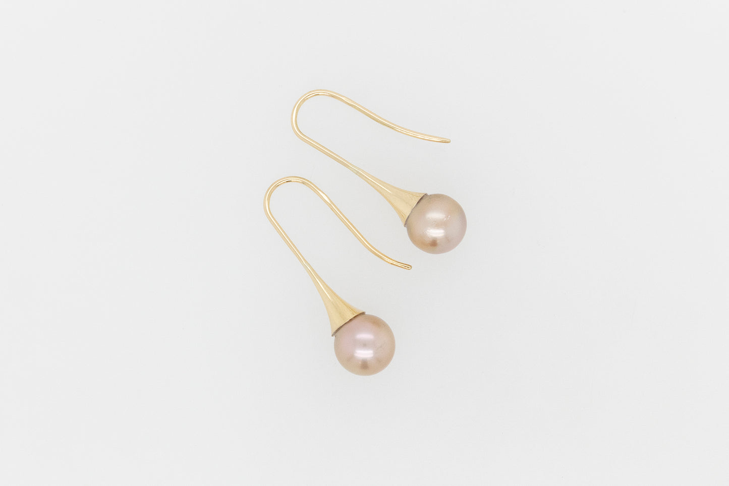 Abrolhos Island Pearl Flute Earrings