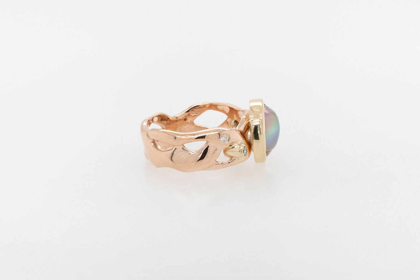 Abrolhos Half Pearl and Diamond Seaweed Ring