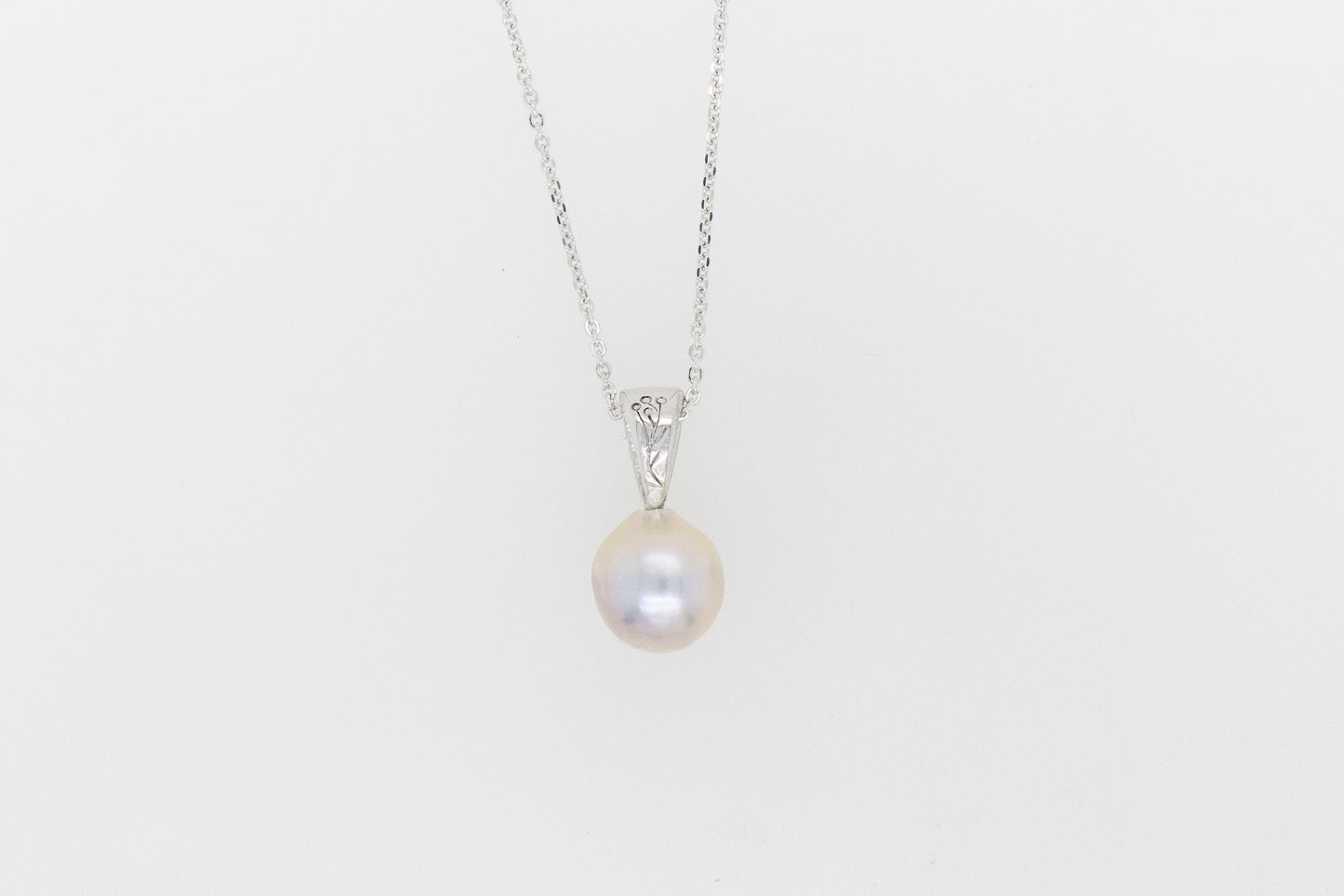 Abrolhos Island Akoya Pearl Engraved Pendant
