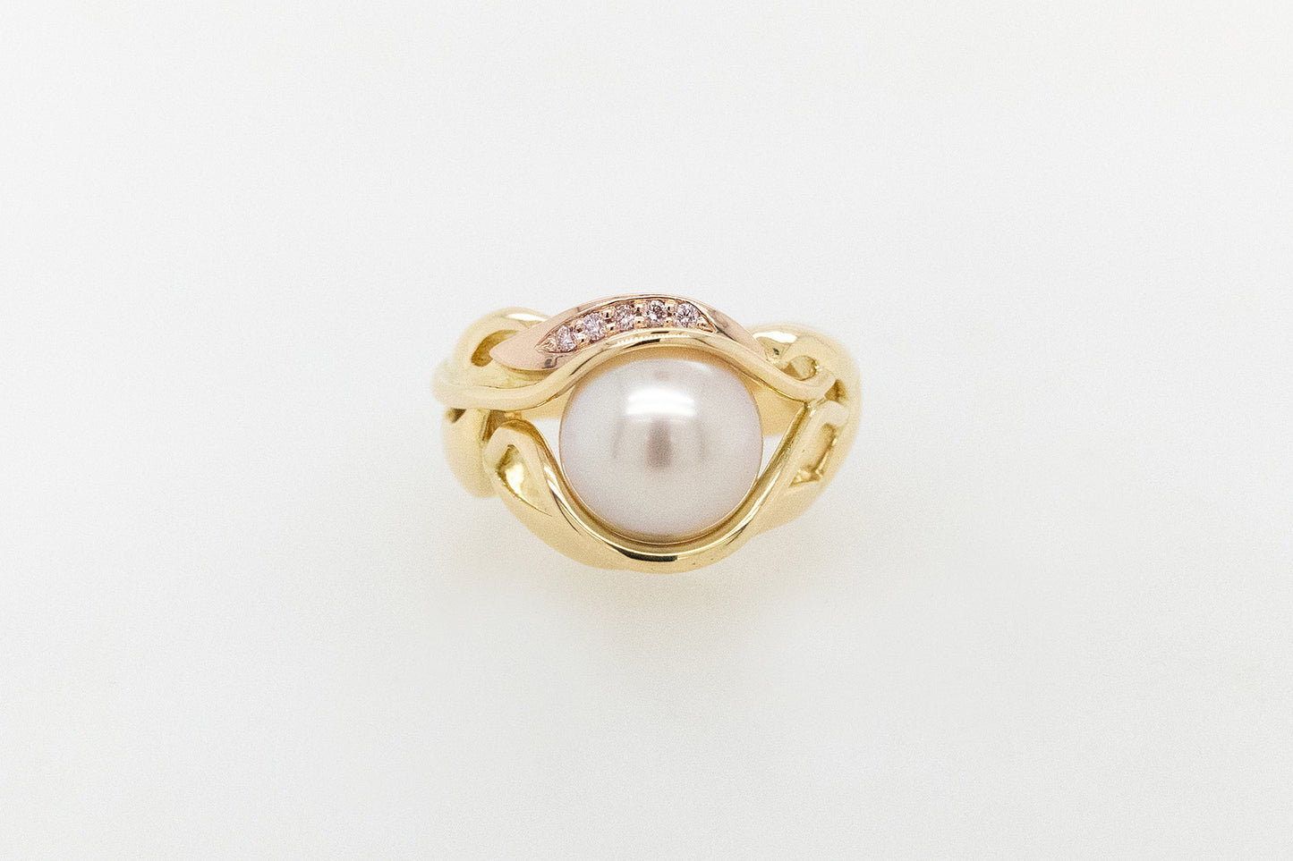 Trevor Bozoky Pearl and Pink diamond ring