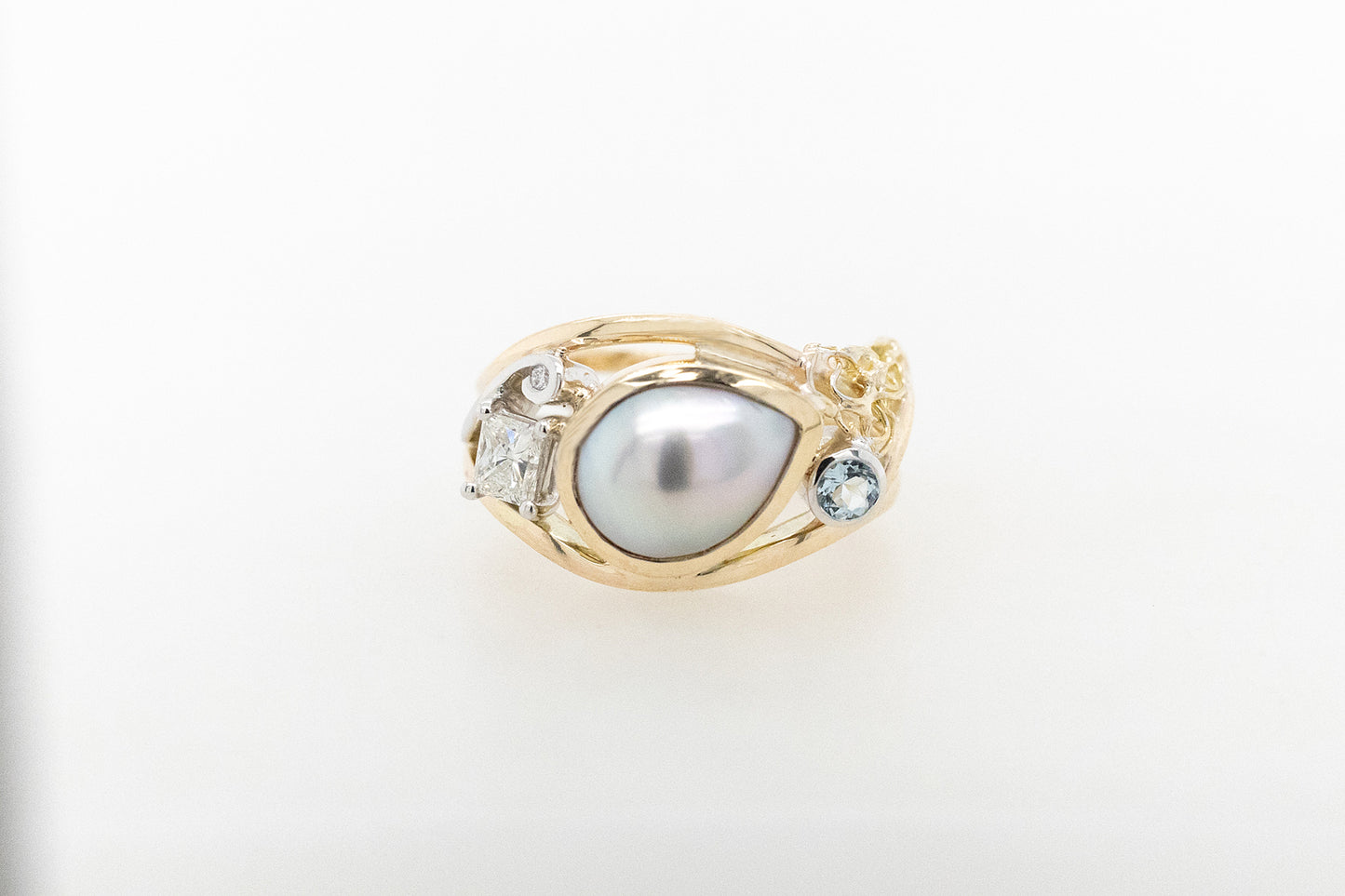 Diamond, Aquamarine & Pearl Knit Ring