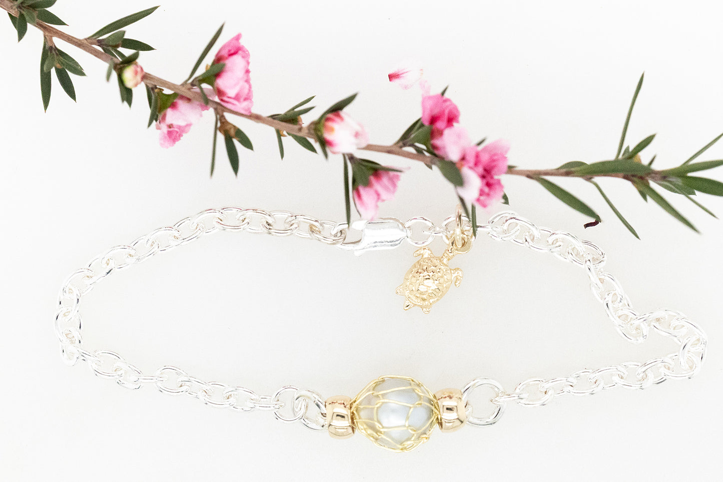 French Knitted Pearl & Turtle Bracelet