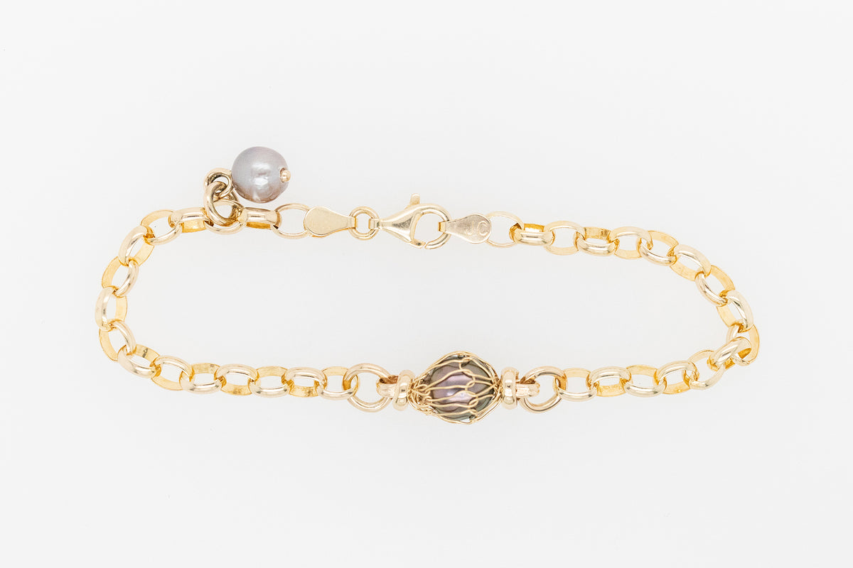 18/9ct Abrolhos Black Lipped Pearl French Knitted Bracelet