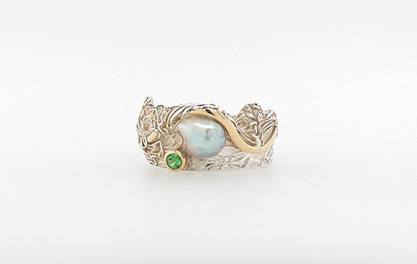 Knitted Fine Silver Green Garnet & Keshi Ring 18Y SS