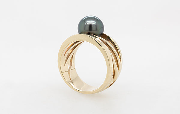 Abrolhos Pearl Ring 9Y