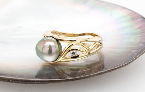 Pearl & Diamond Ring 9Y