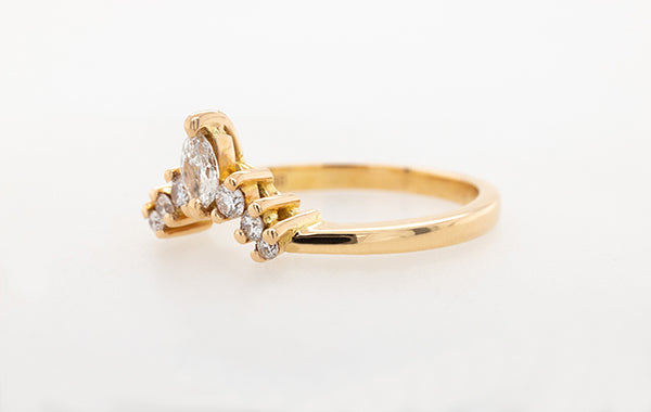 Wedding Ring Marquise Diamonds 18R