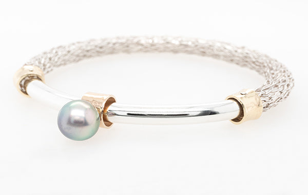 Knitted Bangle Solid, Fine Silver Knitting, 9Y & 18R, Baroque Pearl