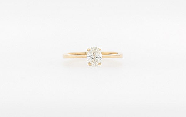 Engagement Ring 0.50ct Oval FSI1 18Y