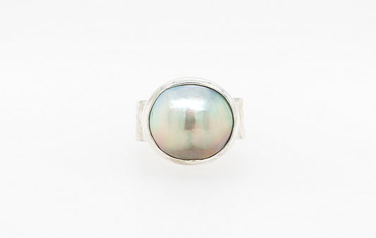 Mabe Embossed Band Ring SS