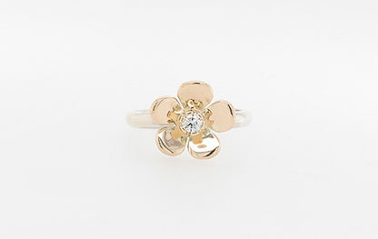 Geraldton Wax Ring with Diamond 