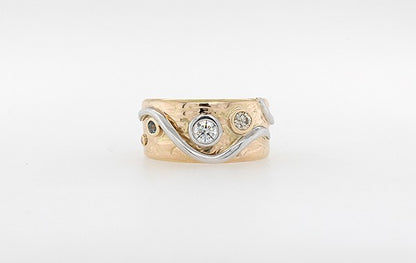 Diamond & Aquamarine Embossed Ring