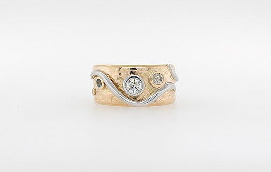 Diamond & Aquamarine Embossed Ring