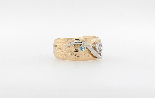 Diamond & Aquamarine Embossed Ring